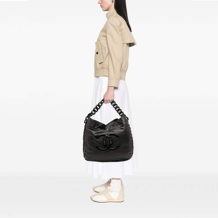 Pre Owned Chanel Black Calfskin Modern Chain Rhodoid Hobo