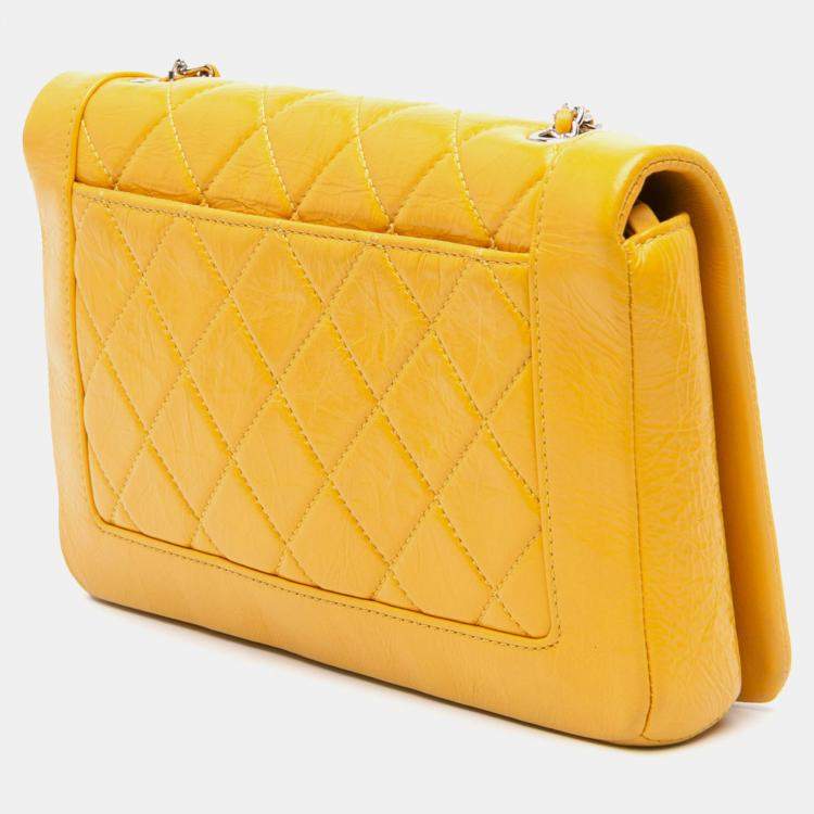 Pre Owned Chanel Yellow Crumpled Calfskin Bi Quilted Vintage Full Flap