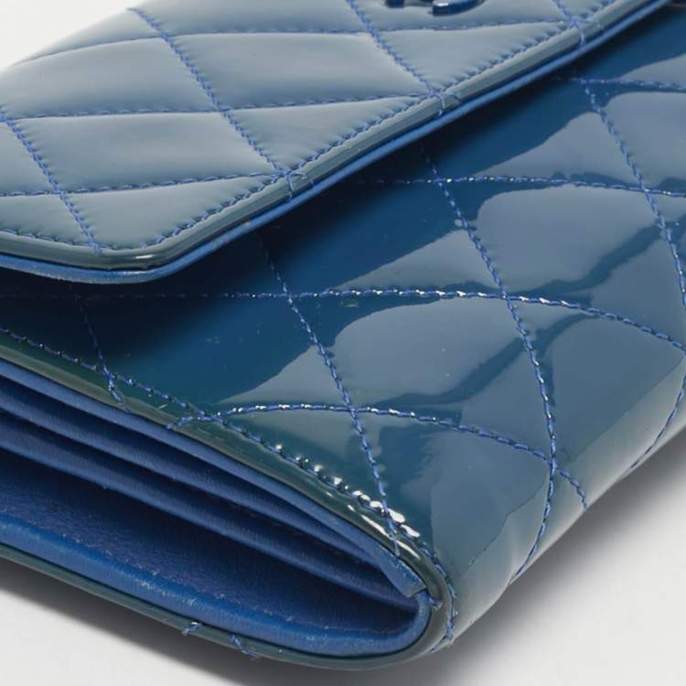 Pre Owned Chanel Blue Quilted Patent Leather CC Flap Long Wallet