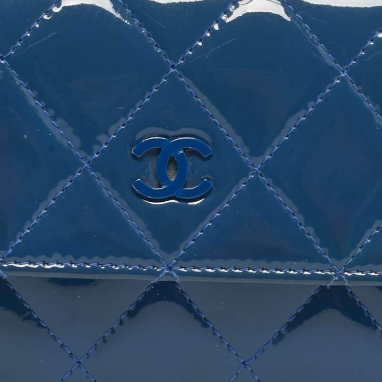 Pre Owned Chanel Blue Quilted Patent Leather CC Flap Long Wallet