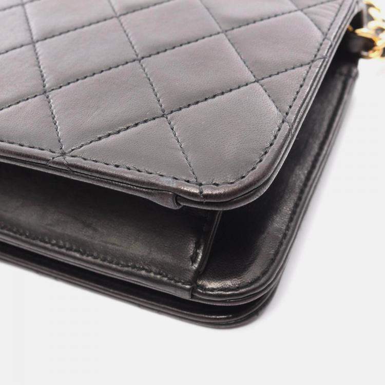 Pre Owned Chanel Mini Matelasse Black Leather Full Flap Chain Shoulder Bag GHW