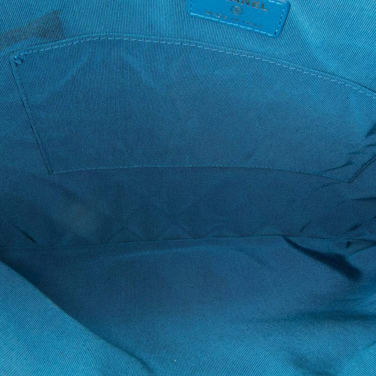 Pre Owned Chanel Blue Large Quilted Lambskin Flap O Case Clutch