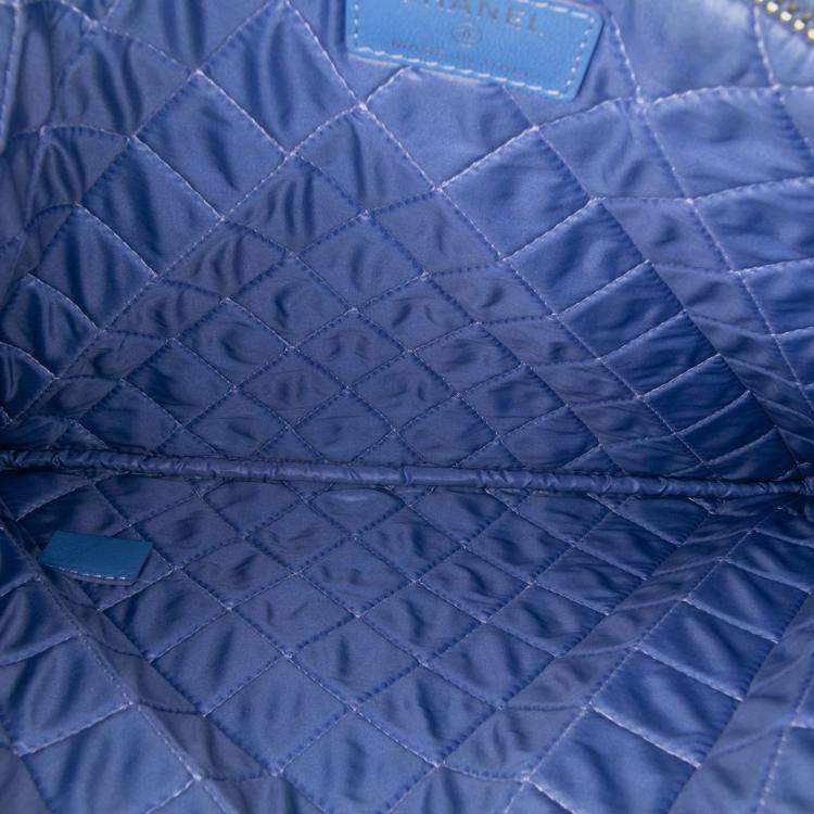 Pre Owned Chanel Blue Medium Quilted Patent O Case Clutch