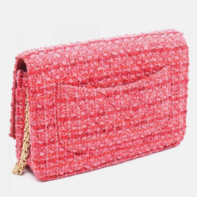 Pre Owned Chanel 2.55 Red Fabric Shoulder Bag
