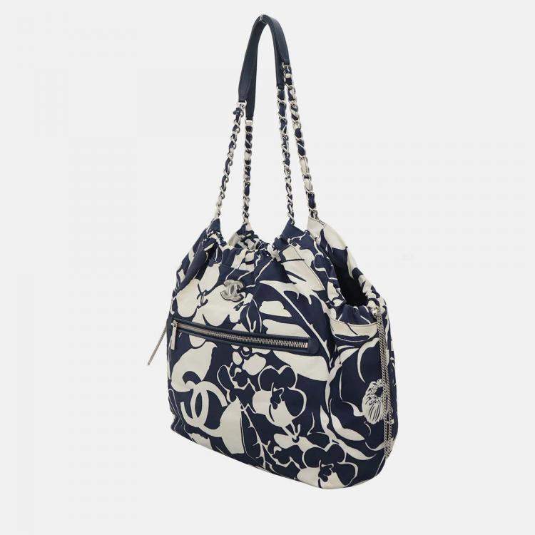 Pre Owned Chanel 2021 Coco Beach Blue/White Canvas Tote Bag