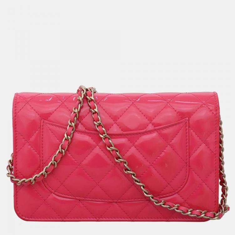 Pre Owned Chanel Pink Patent Wallet On Chain