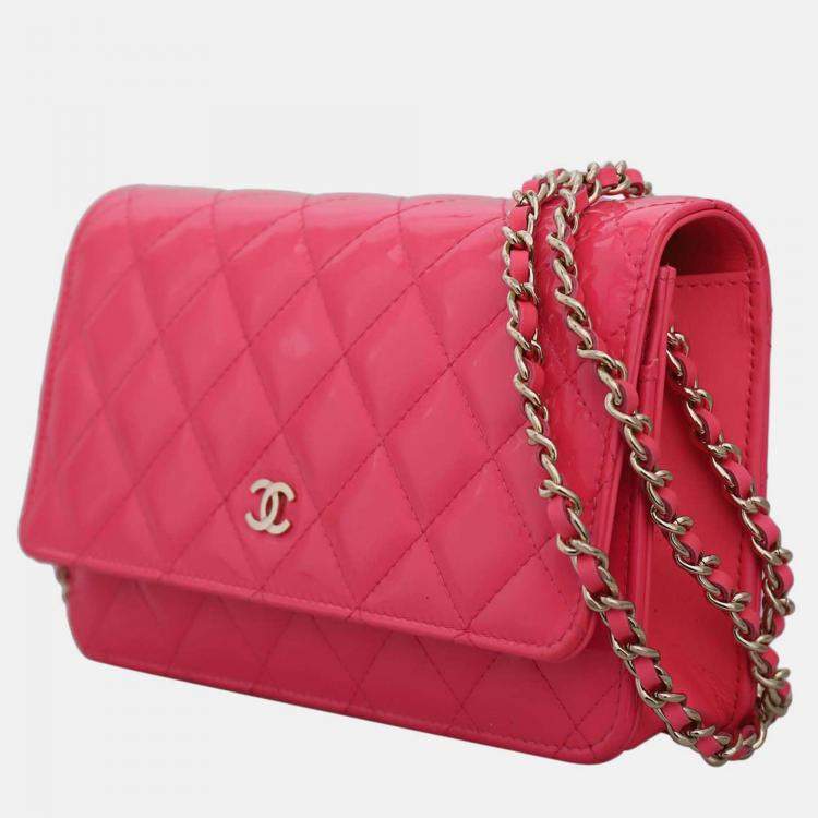 Pre Owned Chanel Pink Patent Wallet On Chain