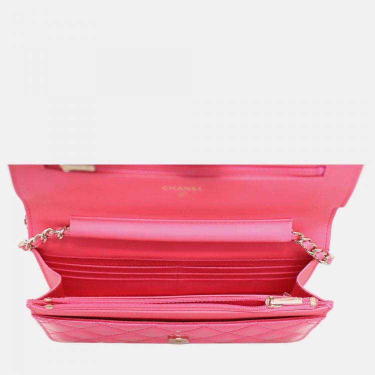 Pre Owned Chanel Pink Patent Wallet On Chain