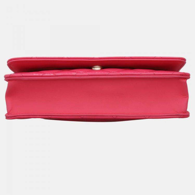 Pre Owned Chanel Pink Patent Wallet On Chain