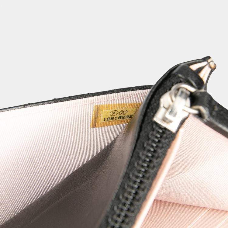 Pre Owned Chanel Black Microquilted Lambskin Wallet On Chain