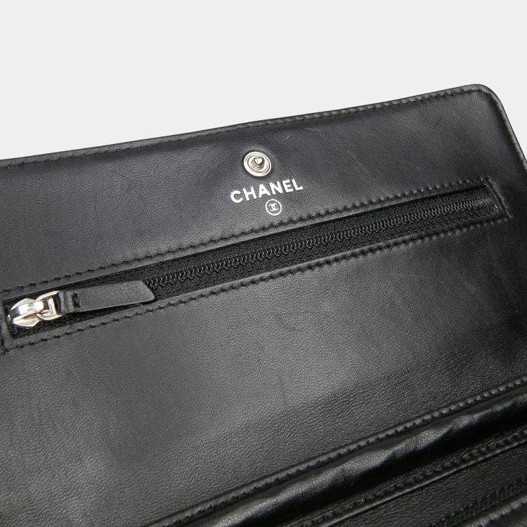 Pre Owned Chanel Black Microquilted Lambskin Wallet On Chain