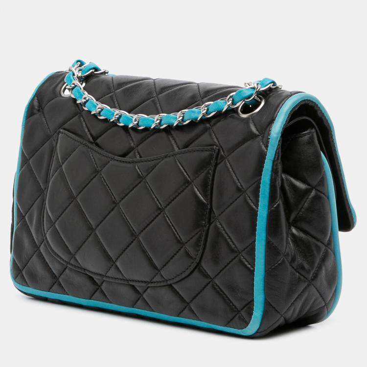 مملوكة مسبقًا Chanel Black Blue Medium Classic Bicolor Quilted Lambskin Double Flap