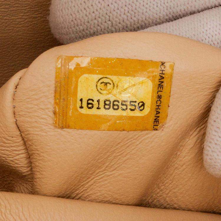 Pre Owned Chanel Classic Jumbo Caviar Leather Double Flap Bag