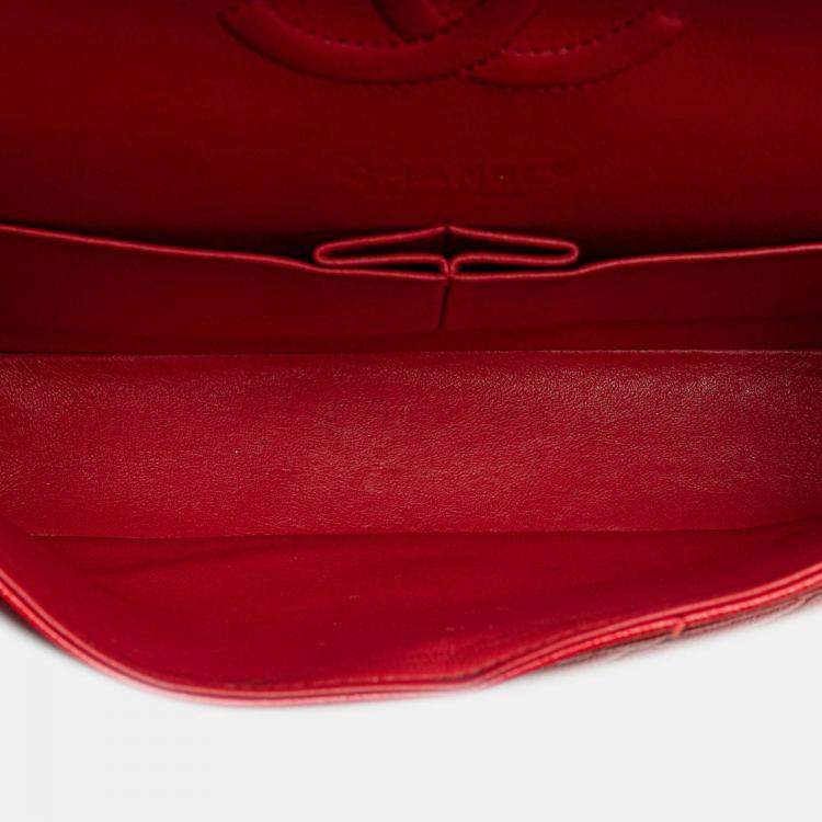 Pre Owned Chanel Classic Medium Red Caviar Leather Double Flap Bag