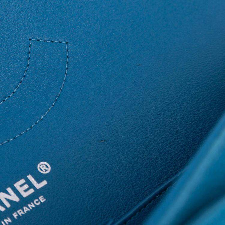 Pre Owned Chanel Classic Double Flap Jumbo Blue Caviar Shoulder Bag