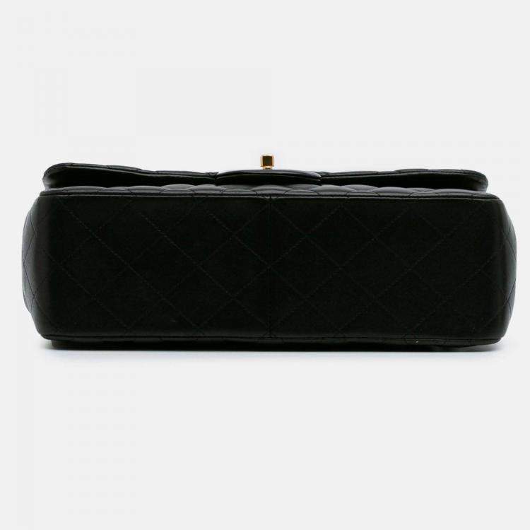 Pre Owned Chanel Classic Double Flap Jumbo Black Lambskin Shoulder Bag