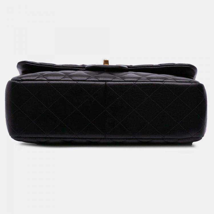 Pre Owned Chanel Classic Double Flap Jumbo Black Lambskin Shoulder Bag