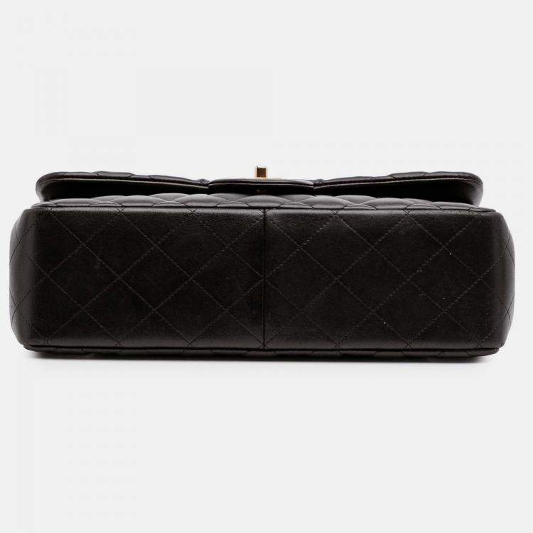 Pre Owned Chanel Classic Double Flap Jumbo Black Lambskin Shoulder Bag
