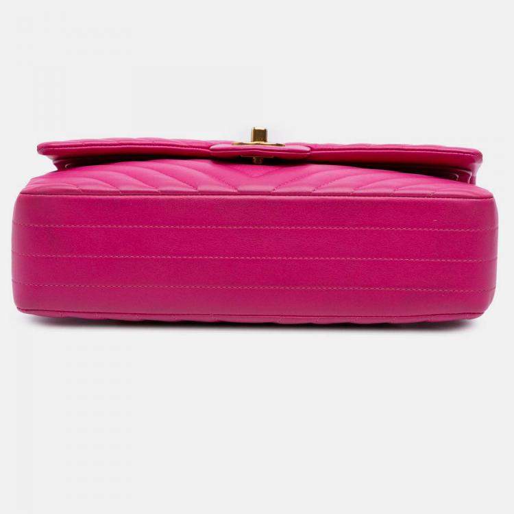 Pre Owned Chanel Classic Double Flap Medium Pink Chevron Lambskin Shoulder Bag