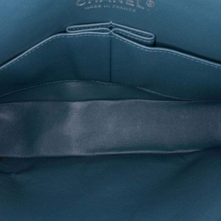 Pre Owned Chanel Classic Double Flap Medium Blue Lambskin Shoulder Bag