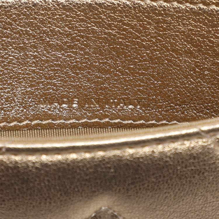 Pre Owned Chanel Gold Chevron Leather Compact Wallet