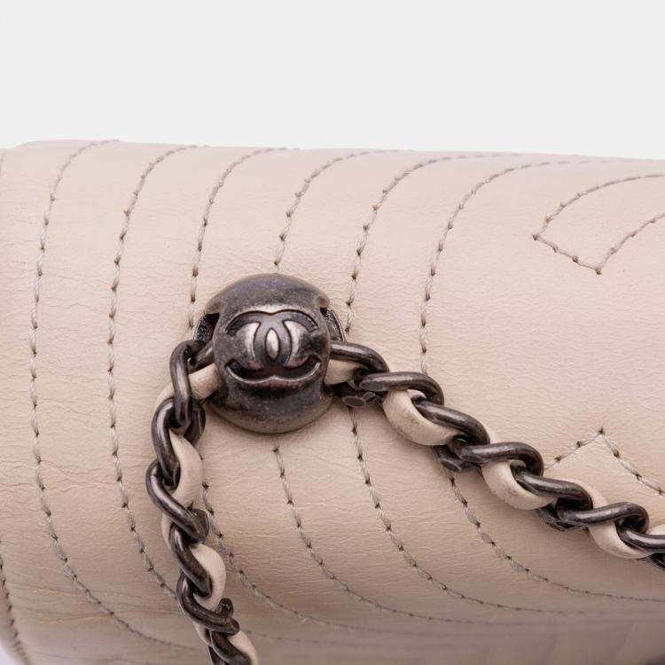 مملوكة مسبقًا Chanel Brown Small Quilted Calfskin Korean Garden Flap