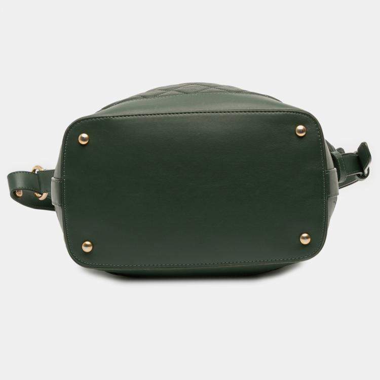 Pre Owned Chanel Green CC Quilted Caviar Casual Style Hobo