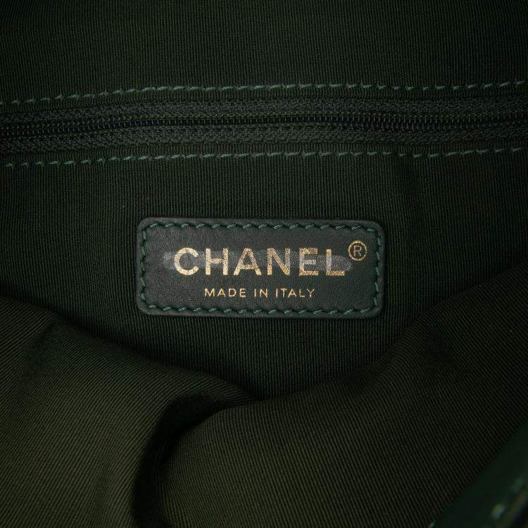 Pre Owned Chanel Green CC Quilted Caviar Casual Style Hobo