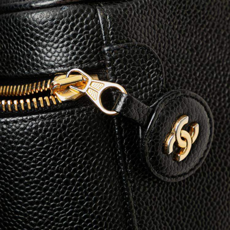 Pre Owned Chanel Black CC Caviar Vanity Case