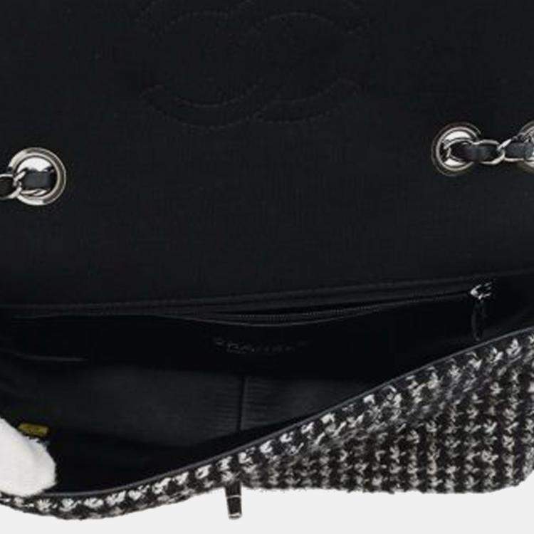 Pre Owned Chanel Black White Medium Quilted Jersey and Tweed Chain Flap