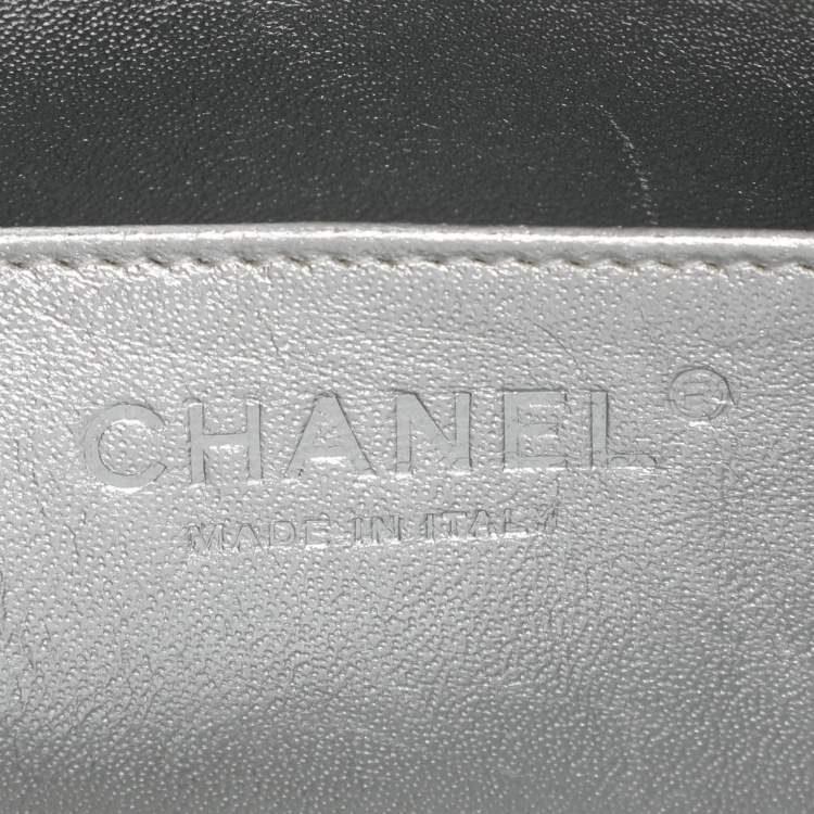 Pre Owned Chanel Silver Quilted Leather Jumbo Classic Single Flap Bag