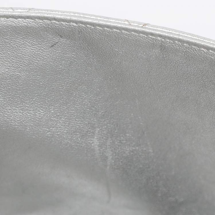 Pre Owned Chanel Silver Quilted Leather Jumbo Classic Single Flap Bag