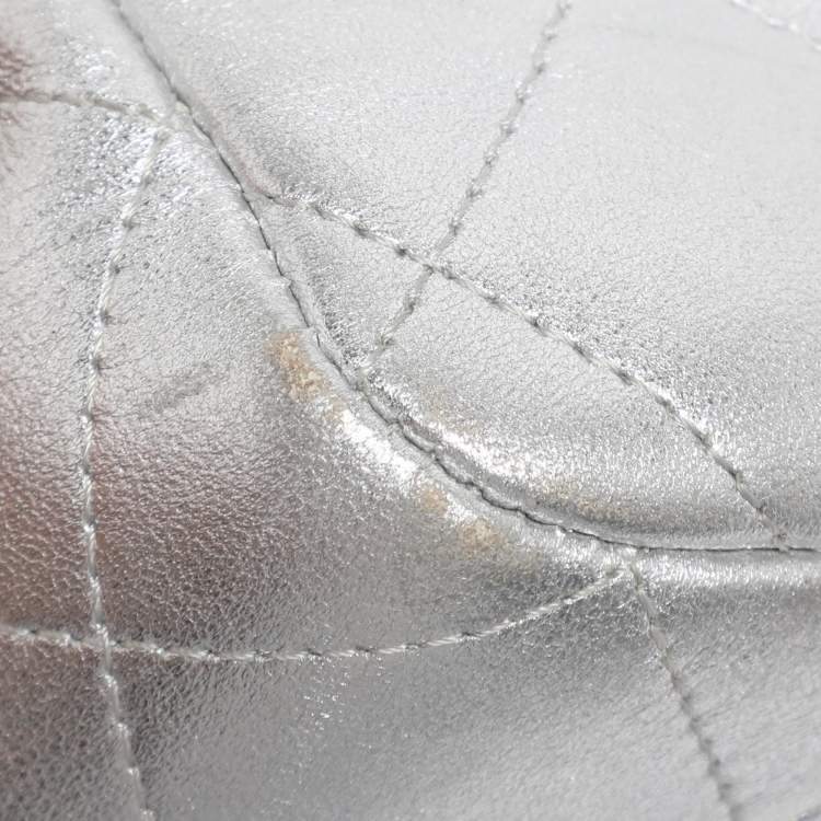 Pre Owned Chanel Silver Quilted Leather Jumbo Classic Single Flap Bag
