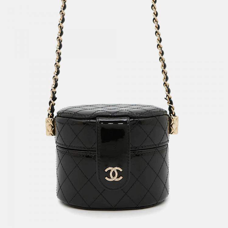 Pre Owned Chanel Mini Vanity Black Patent Leather Shoulder Bag