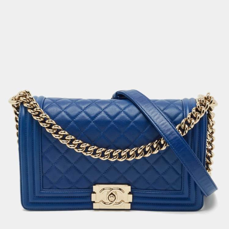 Pre Owned Chanel Navy Blue Quilted Leather Medium Classic Boy Flap Bag