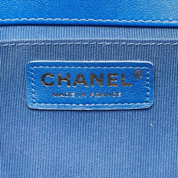 Pre Owned Chanel Navy Blue Quilted Leather Medium Classic Boy Flap Bag