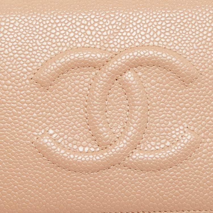 Pre Owned Chanel Beige Caviar Leather CC Bifold Long Wallet