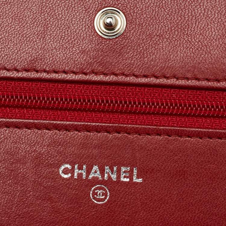 Pre Owned Chanel Red Quilted Leather Classic Wallet on Chain