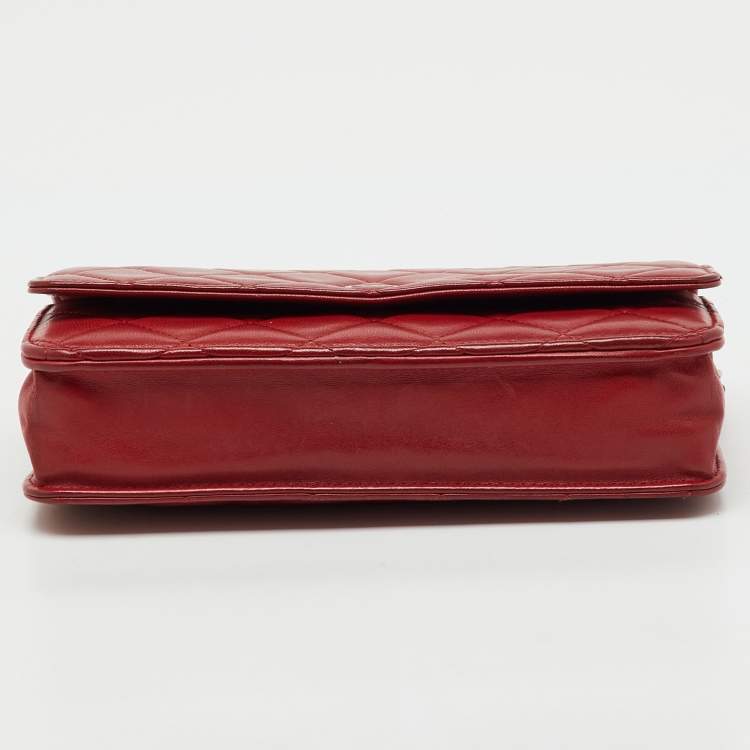 Pre Owned Chanel Red Quilted Leather Classic Wallet on Chain