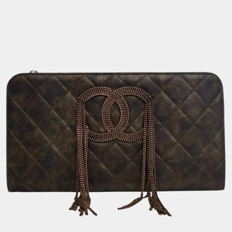 Pre Owned Chanel Black Metallic Lambskin CC Chain Fringe Clutch