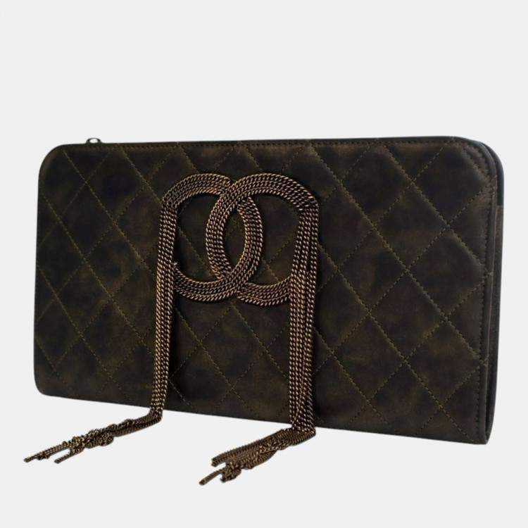 Pre Owned Chanel Black Metallic Lambskin CC Chain Fringe Clutch