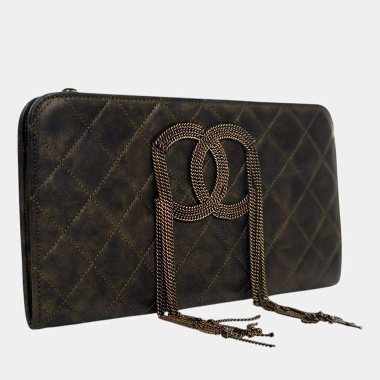 Pre Owned Chanel Black Metallic Lambskin CC Chain Fringe Clutch