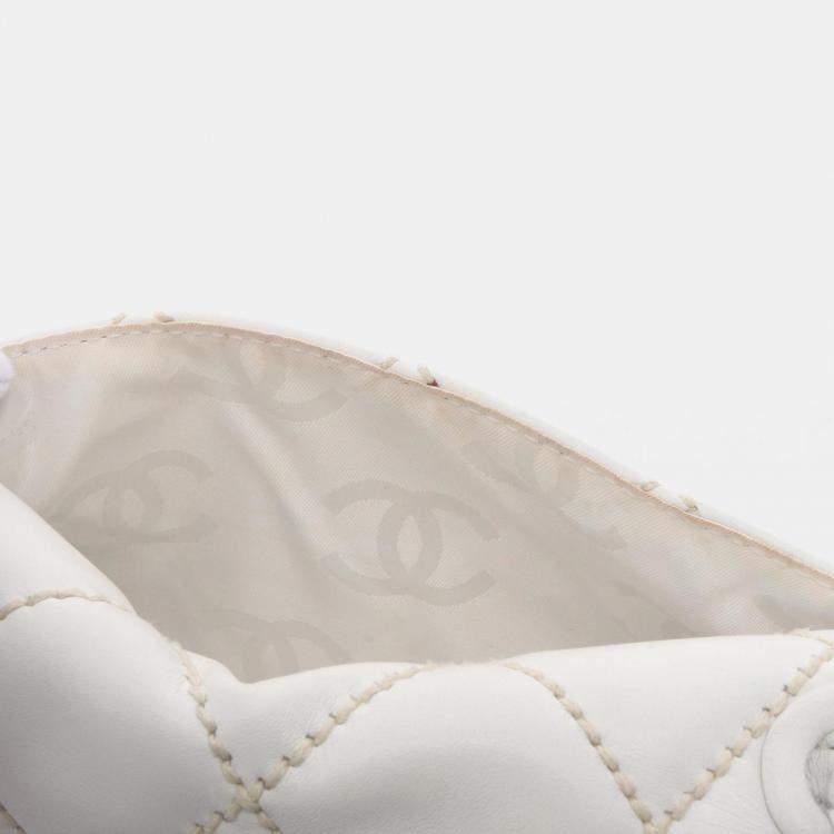 Pre Owned Chanel Wild Stitch White Leather Top Handle Bag