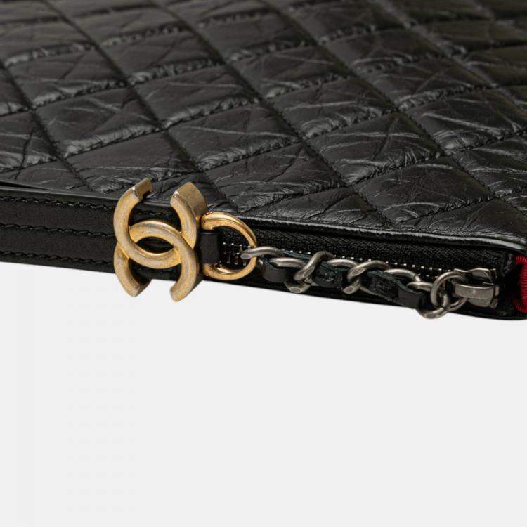 Pre Owned Chanel Large Aged Calfskin Gabrielle O Case Clutch