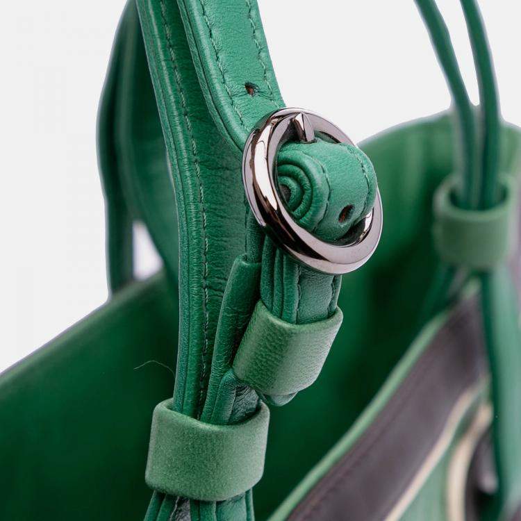 Pre Owned Chanel Green Large Quilted Lambskin Country Club Tote