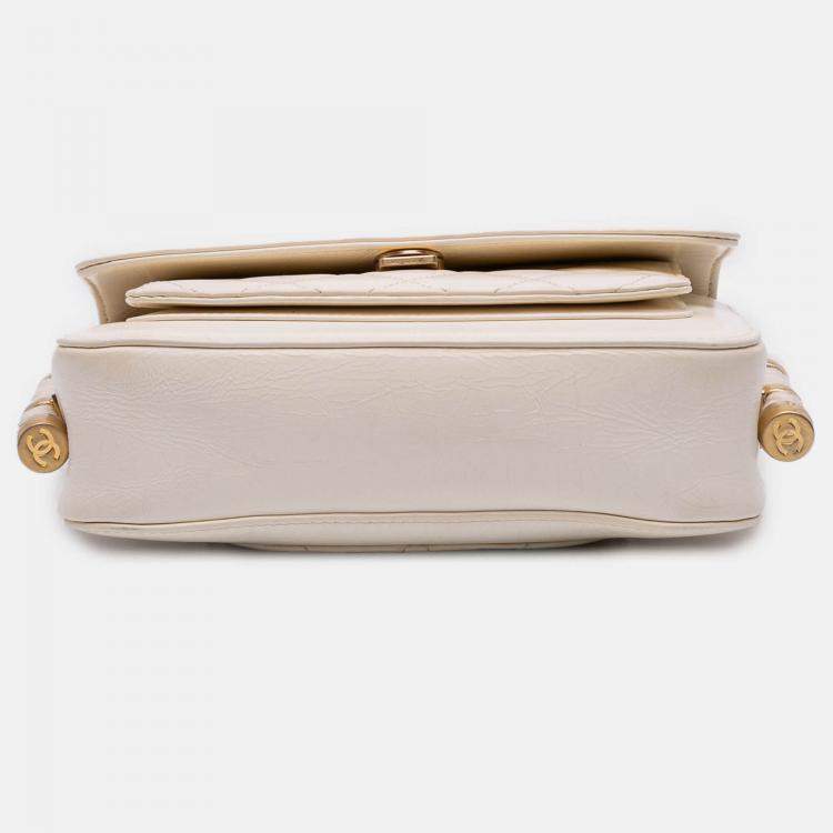Pre Owned Chanel White Crumpled Calfskin En Vogue Rope Flap