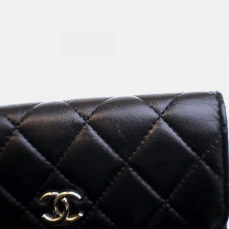 Pre Owned Chanel Maxi Pearls Mini Black Lambskin Clutch On Chain 