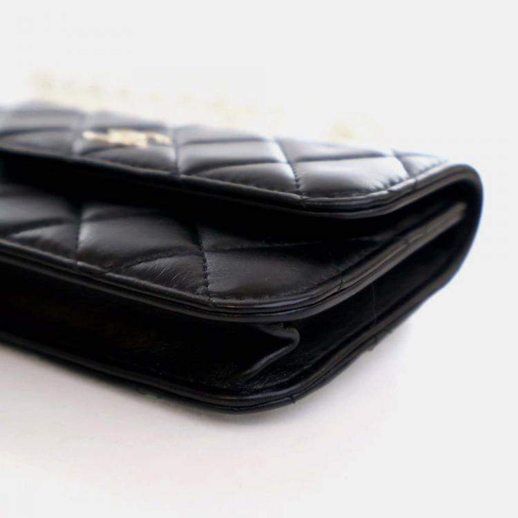 Pre Owned Chanel Maxi Pearls Mini Black Lambskin Clutch On Chain 