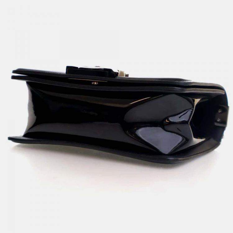 Pre Owned Chanel Boy Small Black Patent Leather Shoulder Bag