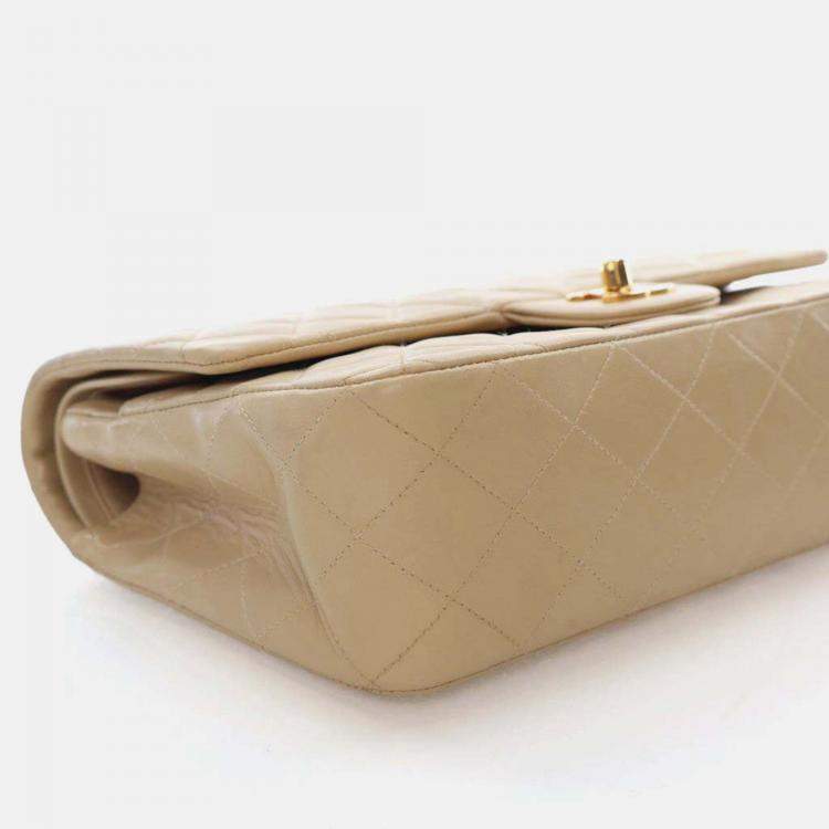 Pre Owned Chanel Classic Flap Medium Beige Lambskin Shoulder Bag